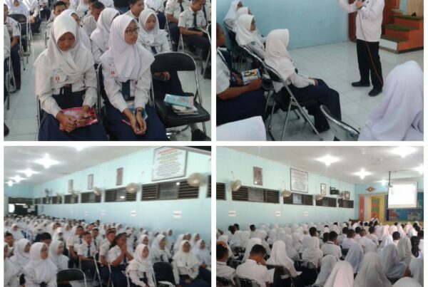 Diseminasi Informasi Sosialisasi P4GN pada kegiatan Pengenalan Lingkungan Sekolah di SMA N 3 Tegal Diseminasi Informasi Sosialisasi P4GN pada kegiatan Pengenalan Lingkungan Sekolah di SMA N 3 Tegal
