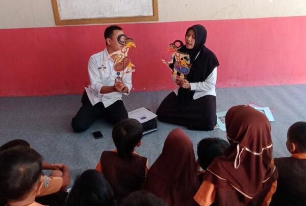 Diseminasi Informasi P4GN di melalui sosialisasi bahaya Narkoba kepada Siswa di TK Pertiwi 2.03, Slerok Kota Tegal