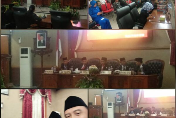 Rapat Paripurna DPRD Rapat Paripurna DPRD