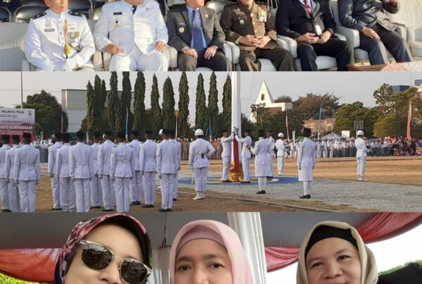 Upacara Penurunan Bendera Merah Putih