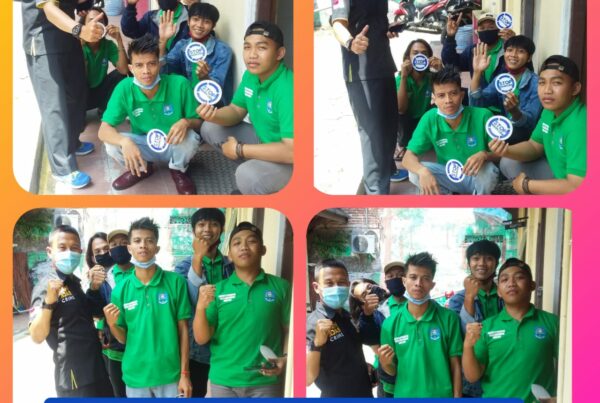 Diseminasi Informasi P4GN melalui pembagian stiker kepada komunitas perbengkelan di Kota Tegal Diseminasi Informasi P4GN melalui pembagian stiker kepada komunitas perbengkelan di Kota Tegal