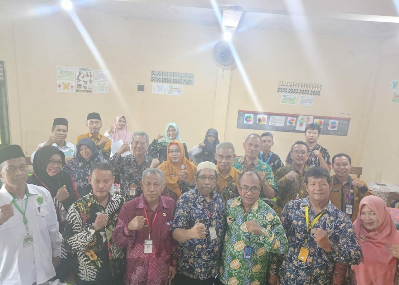 BNN KOTA TEGAL JALIN SINERGI DENGAN 25 SD DAN MI SE – KECAMATAN MARGADANA KOTA TEGAL BNN KOTA TEGAL JALIN SINERGI DENGAN 25 SD SE – KECAMATAN MARGADANA KOTA TEGAL