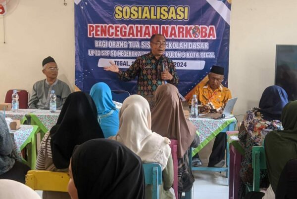 Pentingnya Peran Orang Tua dalam Pencegahan Penyalahgunaan Narkoba pada Anak Pentingnya Peran Orang Tua dalam Pencegahan Penyalahgunaan