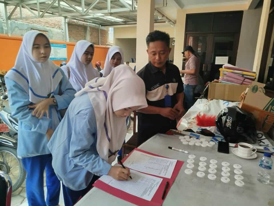 BEM : Berani Tolak, Berani Rehab, Berani Lapor BEM : Berani Tolak, Berani Rehab, Berani Lapor