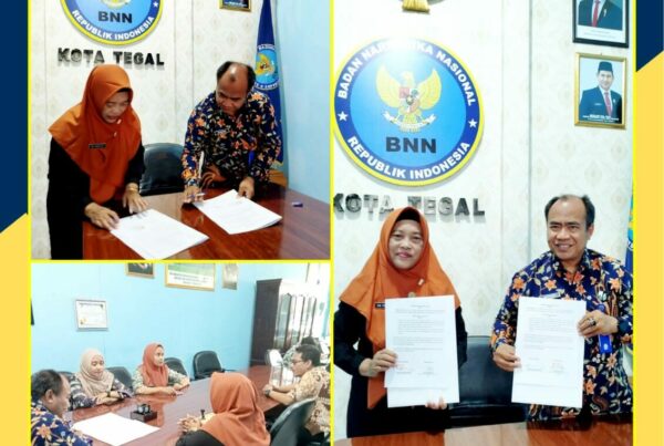 Kegiatan Penguatan Komitmen melalui Perjanjian Kerjasama BNN Kota Tegal dengan SMP N 14 Kota Tegal Kegiatan Penguatan Komitmen melalui Perjanjian Kerjasama BNN Kota Tegal dengan SMP N 14 Kota Tegal